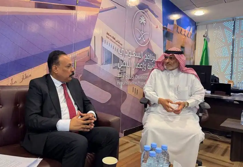 Le ministre des Travaux publics discute avec le programme saoudien de renforcer la coopération sur les projets routiers et d'infrastructure.