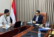 وزير الدولة المعني بالنزوح والهجرة يبحث مع المجلس الدنماركي للاجئين تطوير آليات العمل وتعزيز التنسيق