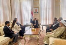 رئيس مجلس الشورى يبحث مع القائم بأعمال السفارة الأميركية مستجدات الأوضاع في اليمن