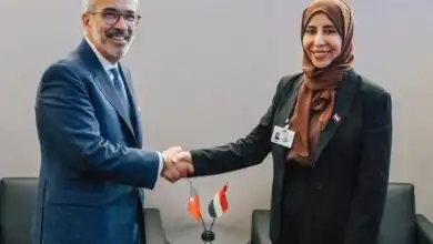وزيرة الخارجية تبحث مع نظيرها البرتغالي تعزيز العلاقات الثنائية