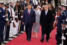 الرئيس الصيني يبدأ زيارة رسمية إلى واشنطن وسط استقبال رسمي من الرئيس الأمريكي ترامب