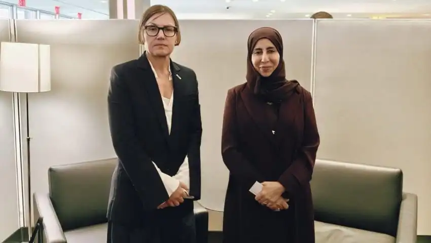 وزيرة الخارجية تبحث في نيويورك مع رئيسة الصليب الأحمر تداعيات التصعيد الحوثي والجهود الإنسانية المشتركة
