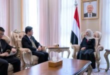 وزيرة الخارجية تبحث مع القائم بالأعمال الصيني تعزيز التعاون الثنائي وأمن الملاحة في البحر الأحمر