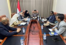 وزير الدولة يبحث مع منظمة الصحة العالمية سرعة الاستجابة الصحية للنازحين