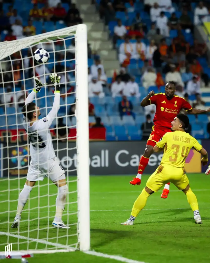 Al Qadsia commence son parcours asiatique par une victoire précieuse contre Al Wasl des Émirats 2–1.