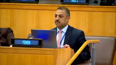 اليمن يحذر من استمرار التوسع العسكري للحوثيين بدعم إيراني على الساحل الغربي وباتجاه باب المندب