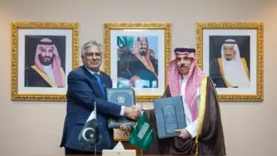 السعودية وباكستان توقعان اتفاقية الإعفاء المتبادل من التأشيرات لحاملي الجوازات الدبلوماسية والخاصة