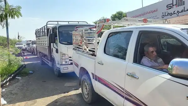 After repelling the Houthi attack, the eastern crossing has been reopened for citizens.