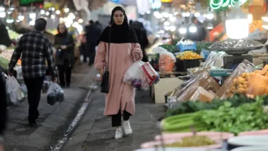 انهيار المعيشة في أحياء طهران الجنوبية وشراء الطعام بالدين