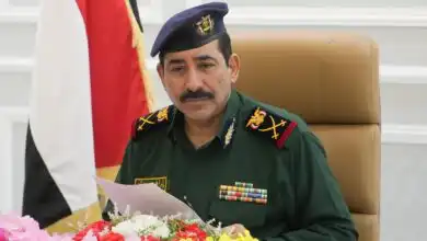 وزير الداخلية: جرائم الحوثيين ضد منتسبي الأمن لن تثني الأجهزة الأمنية عن أداء واجبها الوطني