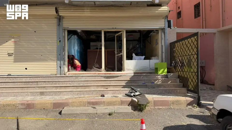 السعودية: وفاة مقيم يمني وإصابة مواطنة ومقيم باكستاني بشظايا اعتراض مسيّرة حوثية بالطائف