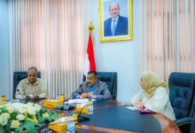 اللجنة العليا للمناقصات والمزايدات تناقش مستوى استيفاء وثائق المشاريع المحالة إليها