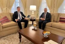 وزير الشؤون الاجتماعية يبحث مع القائم بأعمال السفير الأميركي دعم الخطة الوطنية لحماية الطفل وتداعيات التصعيد الحوثي