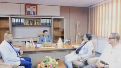 عدن.. وزير التعليم الفني يبحث مع كاك بنك تنفيذ برامج لدعم ريادة الأعمال وتدريب الشباب