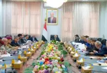 رئيس الوزراء يترأس اجتماعاً للجنة العليا لمكافحة التهريب لمناقشة مستوى تنفيذ المصفوفة الحكومية وتشديد الرقابة على المنافذ