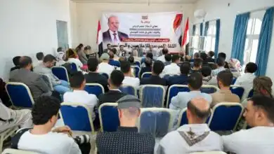 محافظ ذمار يدعو إلى توحيد الخطاب الإعلامي والسياسي لإسناد معركة “فجر اليمن”