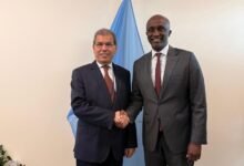مندوب اليمن لدى الأمم المتحدة يبحث تداعيات التصعيد الحوثي والأوضاع الإنسانية في تعز