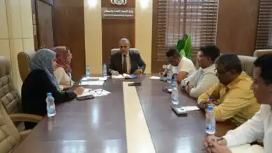 وزير الصحة يبحث مع برنامج الغذاء العالمي تعزيز التدخلات التغذوية ومواجهة سوء التغذية في اليمن