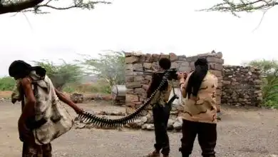 تعز.. مقتل وإصابة 80 عنصراً حوثياً بنيران القوات المسلحة في جبهة الأقروض