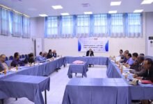 وزير الصناعة والتجارة يترأس اجتماع اللجنة الوطنية لتسهيل التجارة في عدن