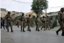 مقتل 12 مسلحًا في عملية أمنية للجيش الباكستاني بمنطقة كرم