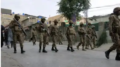 مقتل 12 مسلحًا في عملية أمنية للجيش الباكستاني بمنطقة كرم