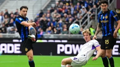 إنتر ميلان ينتزع فوزاً قاتلاً على فيورنتينا ويستعيد صدارة الدوري الإيطالي