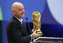 إنفانتينو يعتذر لمجلس الفيفا بشأن بيع حقوق كأس العالم