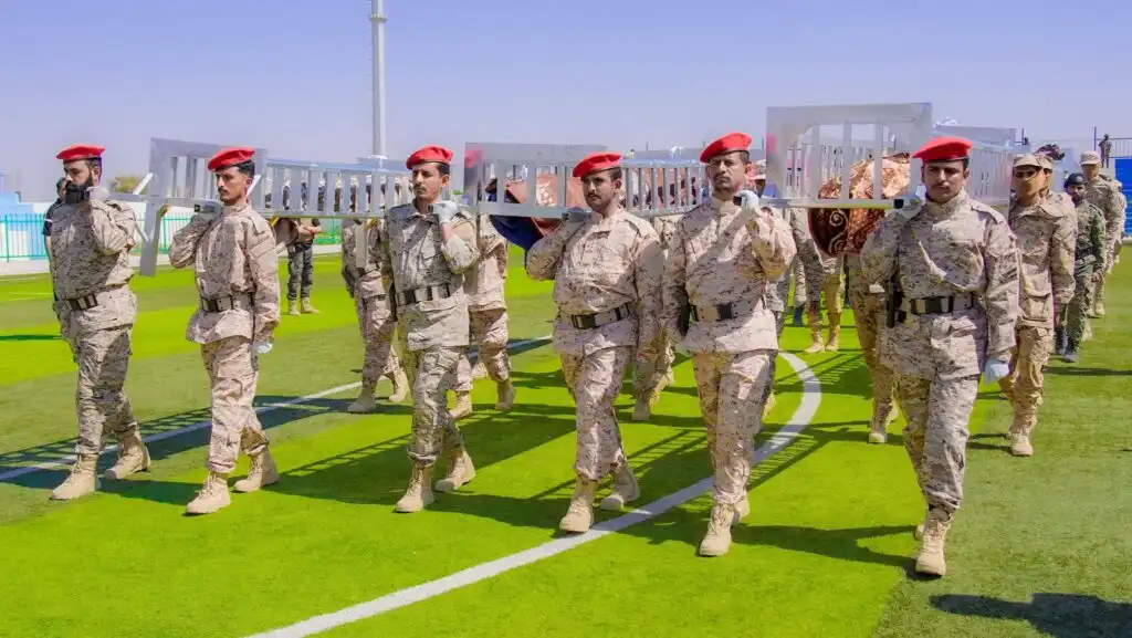 Des funérailles solennelles pour soixante-quinze martyrs des forces de sécurité et de police à Shabwa.