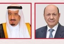رئيس مجلس القيادة يهنئ خادم الحرمين بتتويج المنتخب السعودي بطلا لكأس الخليج