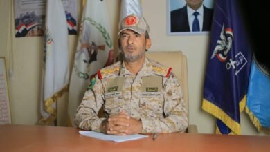 رئيس هيئة الأركان يشيد ببطولات وتضحيات القوات المسلحة في تعز