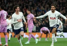 مرموش يقود توتنهام لأول فوز له في الدوري الإنجليزي على حساب كوفنتري سيتي