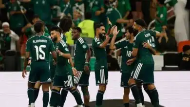 السعودية تواجه قطر والإمارات تلتقي عُمان في نصف نهائي خليجي 27