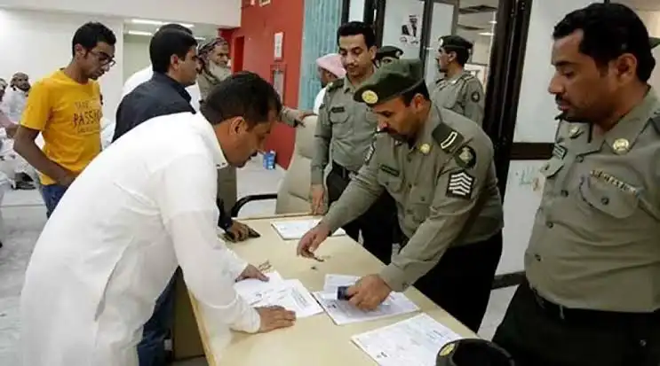 الجوازات السعودية تعلن بدء تصحيح أوضاع المقيمين اليمنيين بطرق غير نظامية وتحدد الفئات المستهدفة