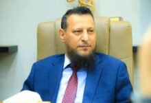 محافظ عدن: استهداف الأعيان المدنية والمنشآت الحيوية لن يثني السلطة المحلية عن مواصلة الصمود